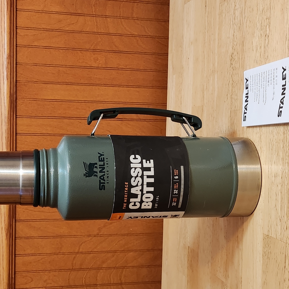 Stanley Classic Green Bottle